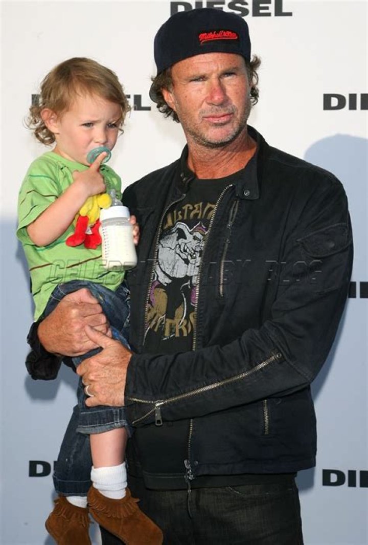RHCP Chad Smith and son Cole at store opening