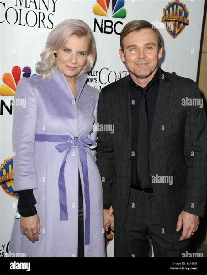Ricky Schroder and wife Andrea Schroder split