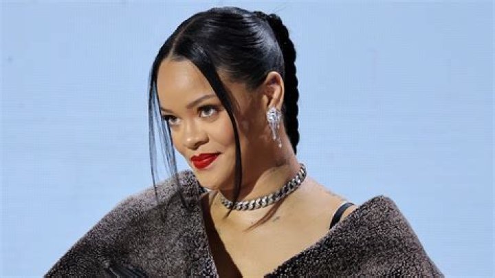 Rihanna Due Date 2022 When Will Her 1st Baby With ASAP Rocky Be Born