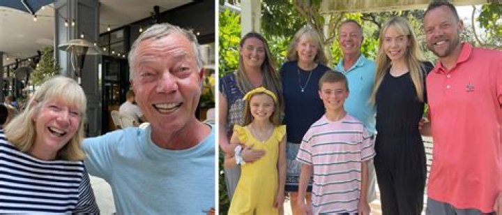 Riki Lindhome family son, parents, brother Familytron