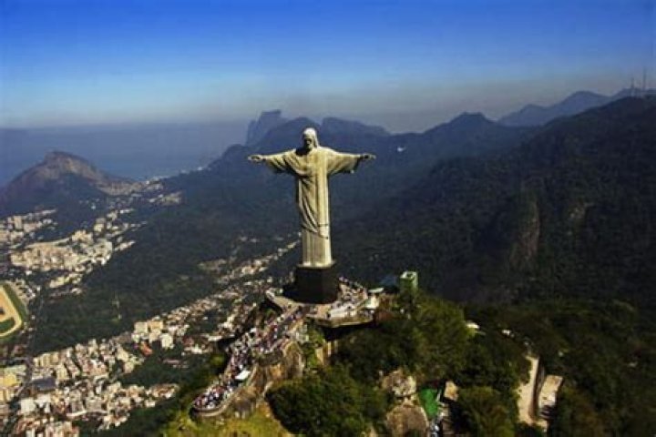 Rio de Janeiro, paysages cariocas entre la montagne et la mer UNESCO World Heritage Centre