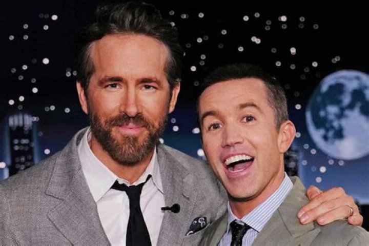 Rob McElhenney Net Worth How Rich Is Wrexham FC Owner? OtakuKart