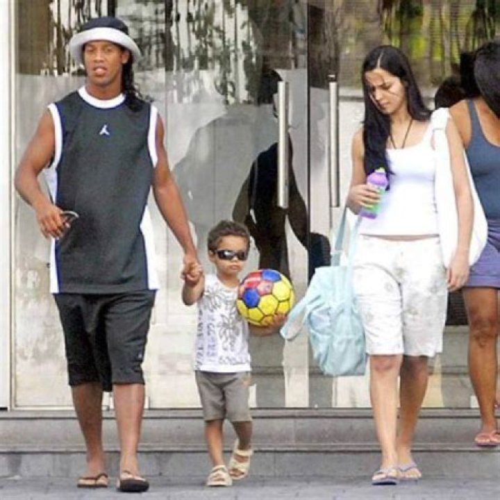 Ronaldinho Gaucho Wife
