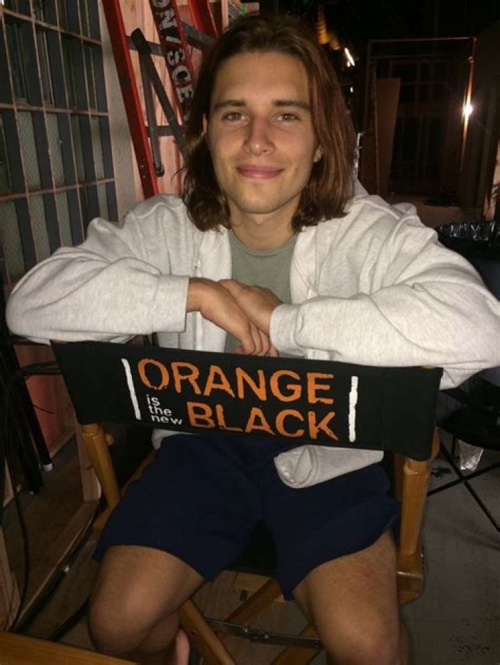 Ronen Rubinstein Orange Is the New Black Interview POPSUGAR Entertainment