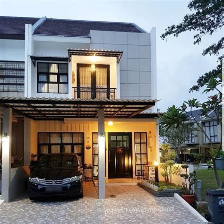 Rumah (2022)