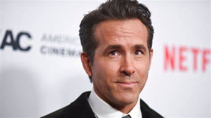 Ryan Reynolds' Dating History Includes Alanis Morissette, Charlize Theron