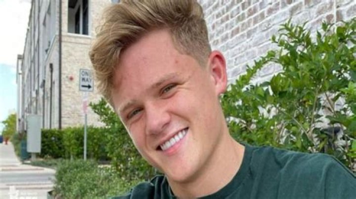 Ryan Trahan net worth, age, girlfriend, family, biography Kemi Filani