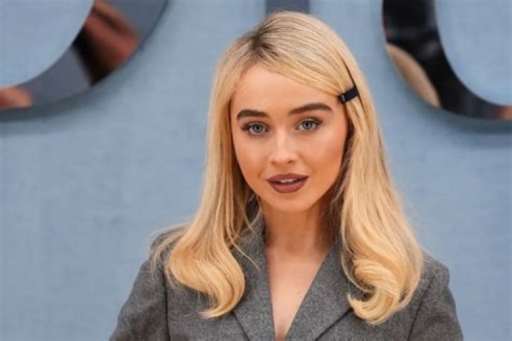 Sabrina Carpenter biography, age, career, net worth, family Kemi