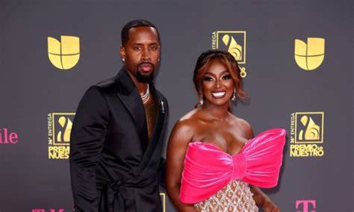 Safaree & Amara La Negra Bump & Grind For Instagram
