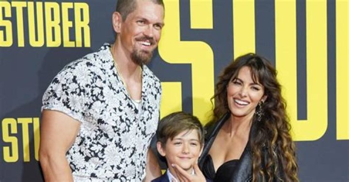 Sarah Shahi Has Three Kids With This WellKnown Actor