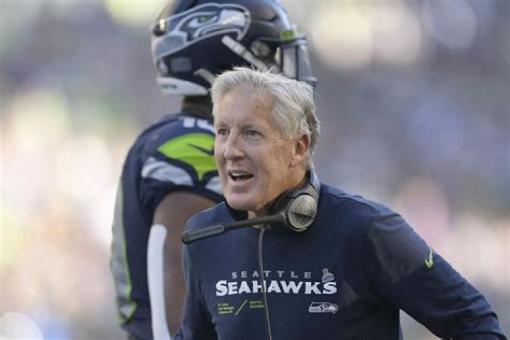 Seahawks give Pete Carroll a threeyear contract extension