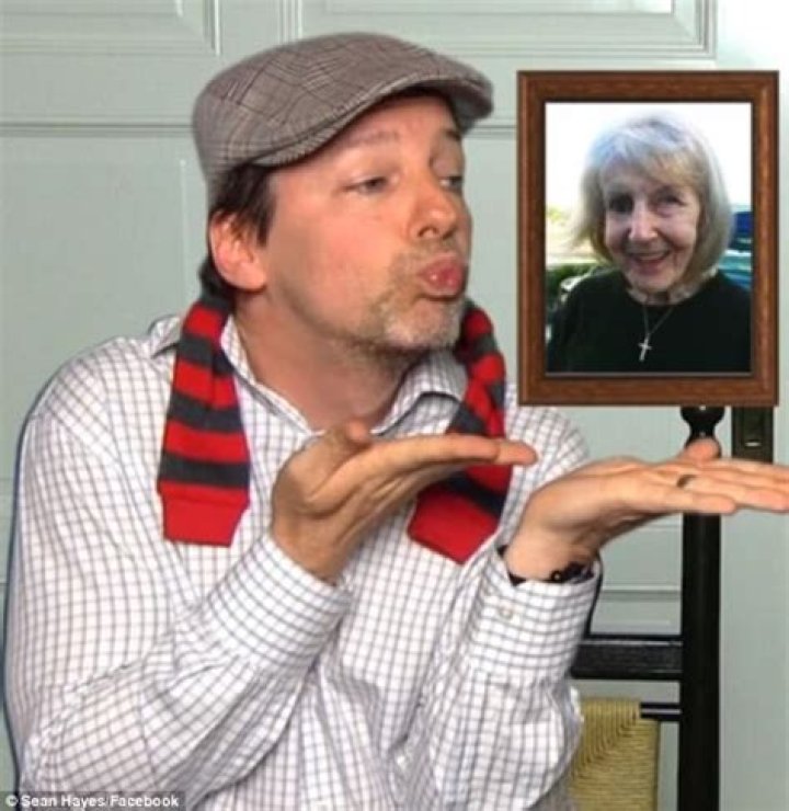 Sean Hayes Mother's Day Lip Sync Celebrities, Lip sync, Lips
