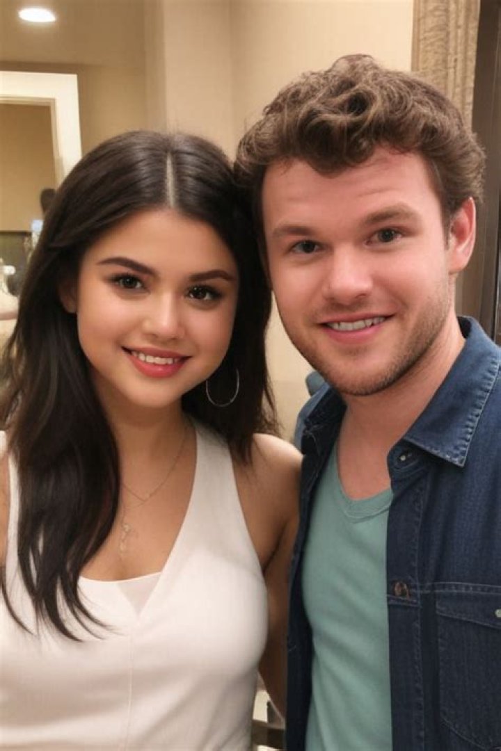 Selena Gomez and Austin Swift Are So Cute Together at the Grammys