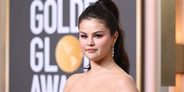 Selena Gomez Shares New Song 'Single Soon' With Music Video