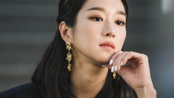 Seo Ye Ji posts an apology ahead of return with tvN's drama