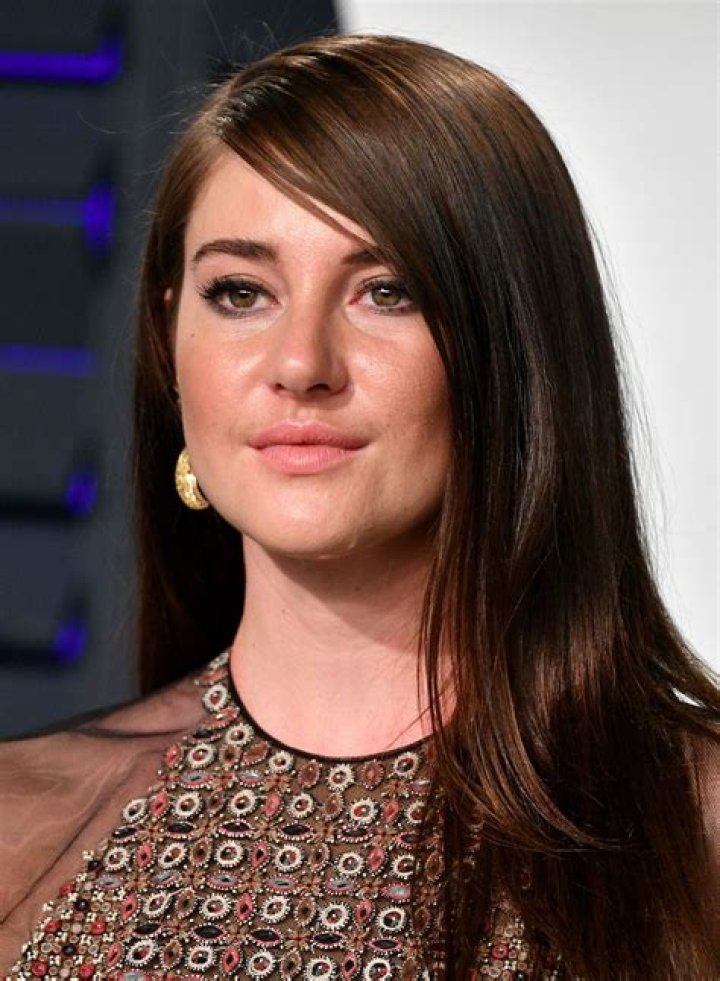 Shailene Woodley Bio, Wiki, Age, Movies, Husband & NetWorth
