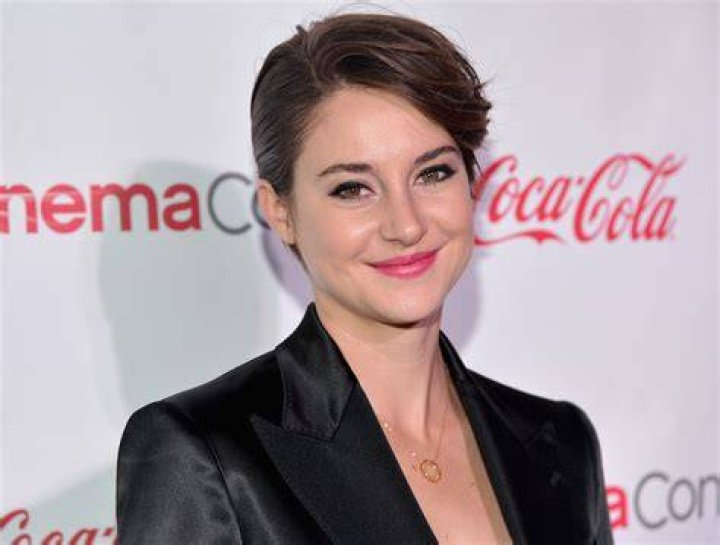 Shailene Woodley Spoke About Her "Debilitating" Health Condition