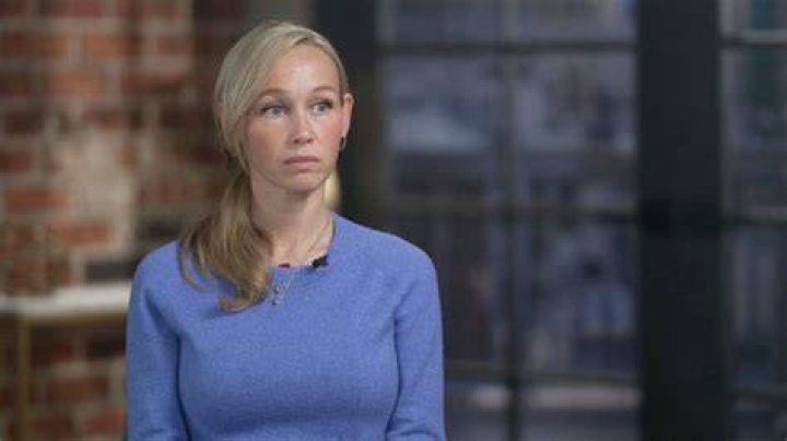 Sherri Papini's husband Keith files for divorce two days after she