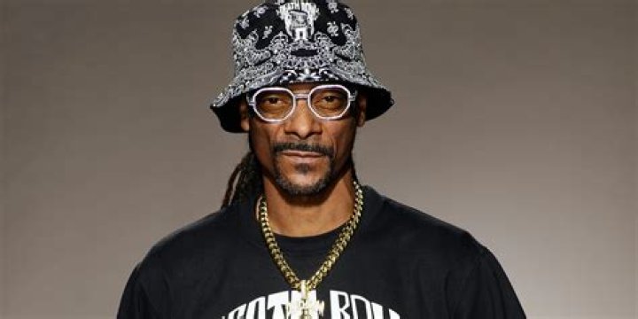Snoop Dogg's favorite latenight munchies are hardboiled eggs — served