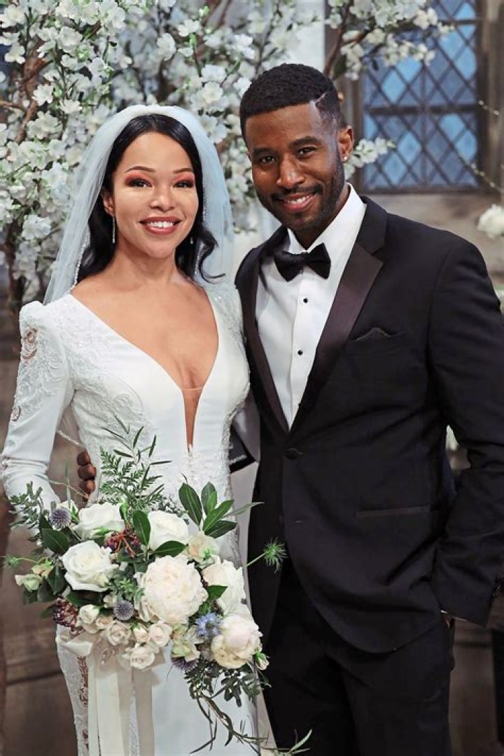 Soaps Spoiler Digest Wedding Disaster Car Accident Premiere Episode