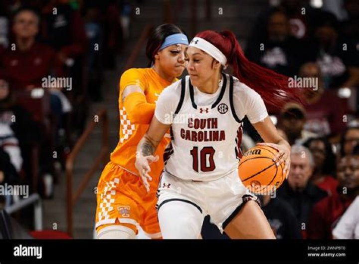 South Carolina Maryland Kamilla Cardoso pricelessly unfazed by flop