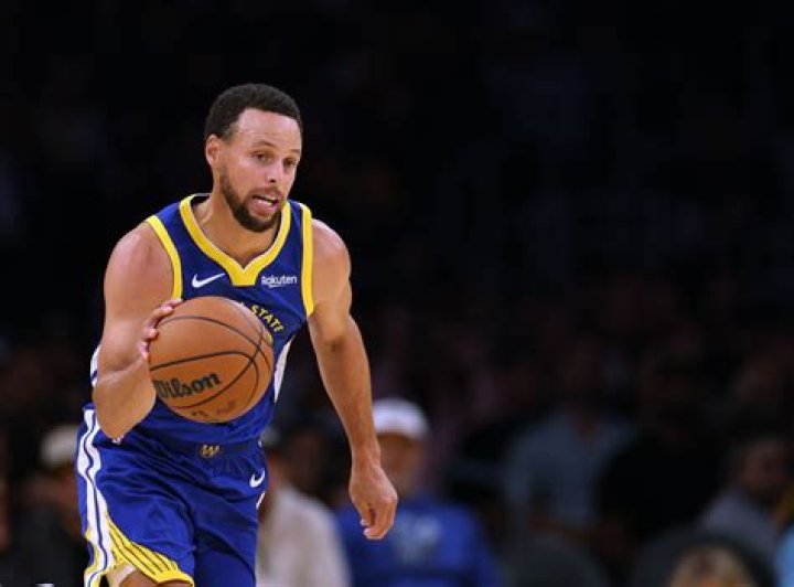 Steph Curry Height How Tall is The Professional Basketball Player? Hood MWR