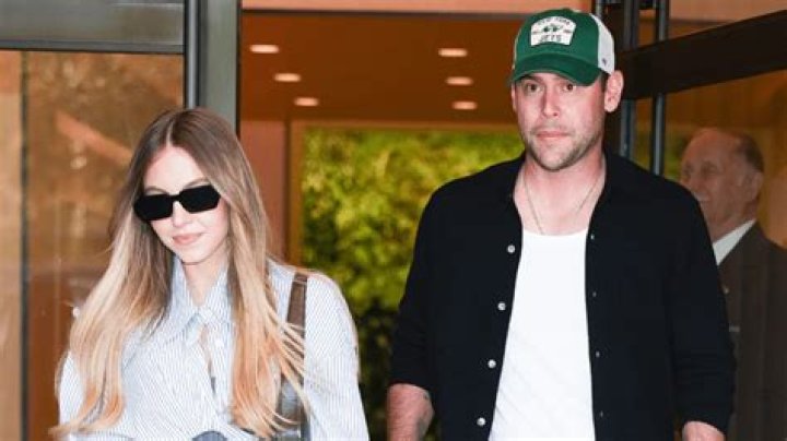 Sydney Sweeney & Longtime Boyfriend Jonathan Davino Enjoy Day Out in WeHo Photo 4701150
