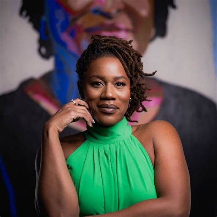 Tamika Smith Biography, Age, Height, Husband, Net Worth Wealthy Spy