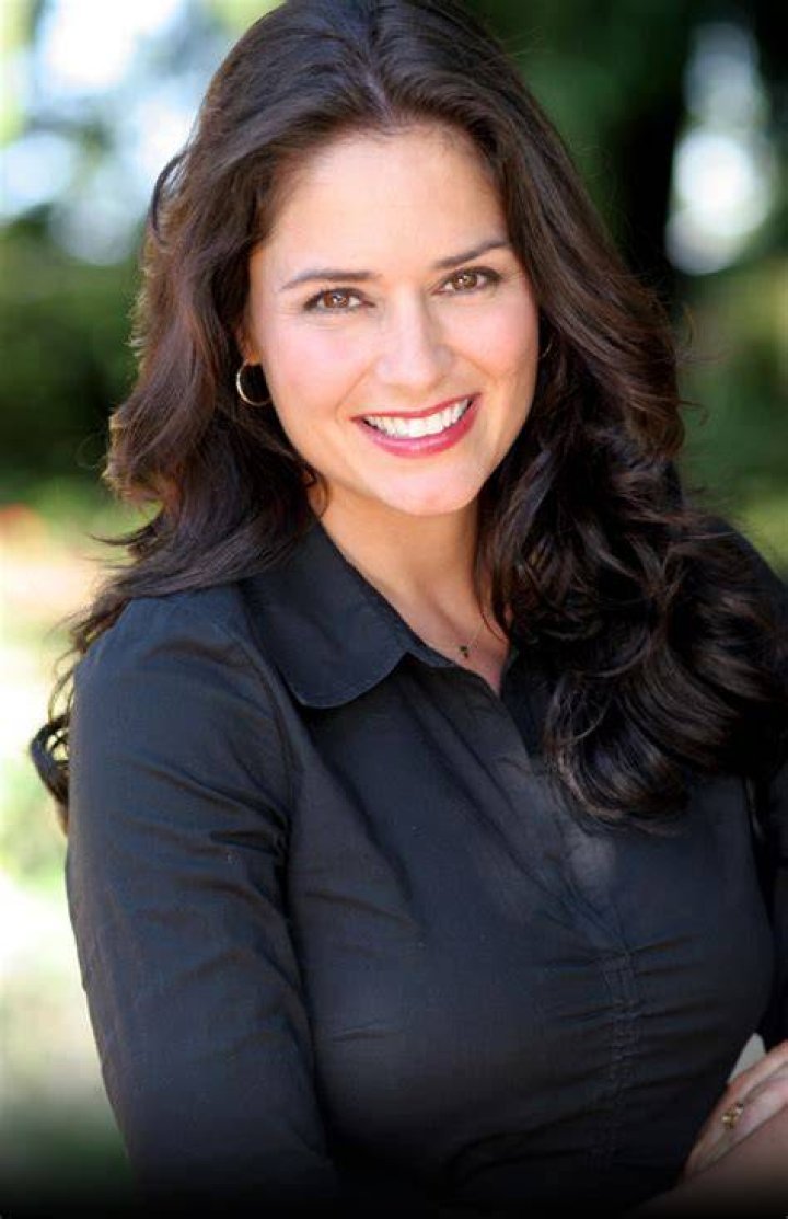 Tanya Memme (Canadian Actress) Bio with [ Photos Videos ]