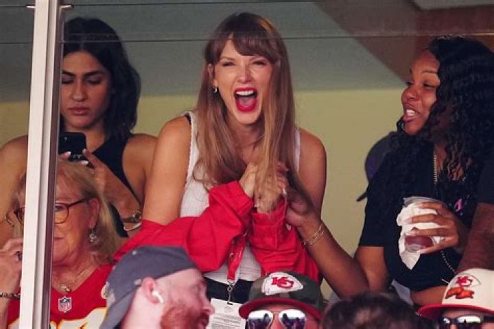 Taylor Swift Is a Billionaire&mdash;Swift's Net Worth and Business Empire