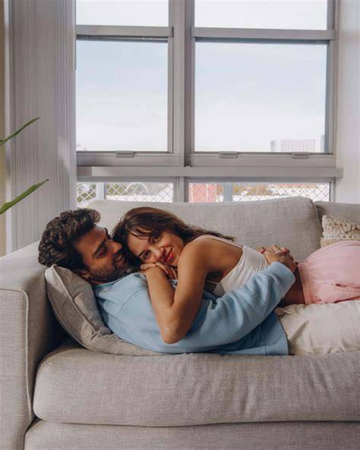 The Best 20 Cutest Cuddle Memes Ann Portal