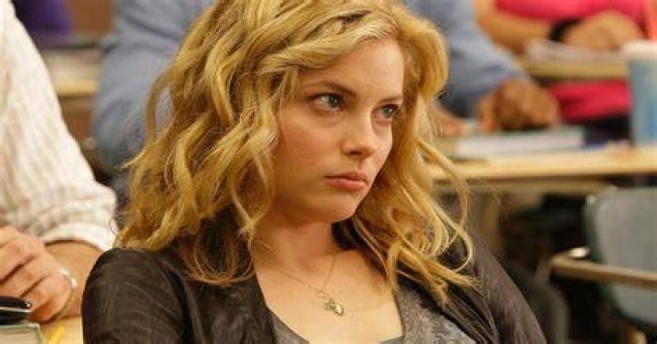 The Best Gillian Jacobs Movies and TV Shows, Ranked TrendRadars