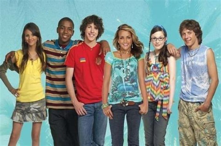 The Cast Of "Zoey 101" Reunited On Set Of Nickelodeon's "All That"