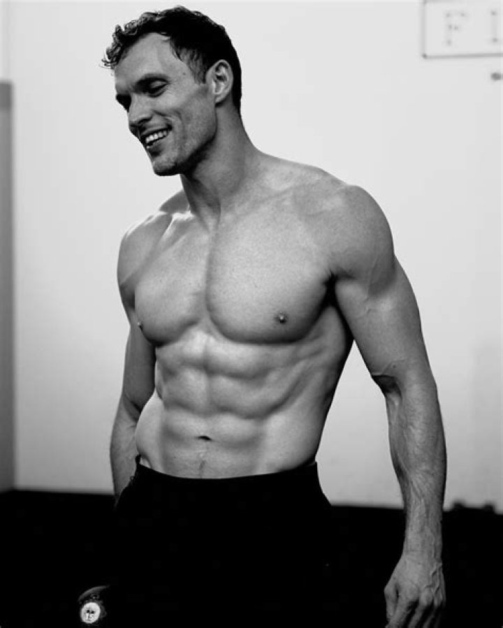 The Ed Skrein "BUFF BUNDLE" Amino Man