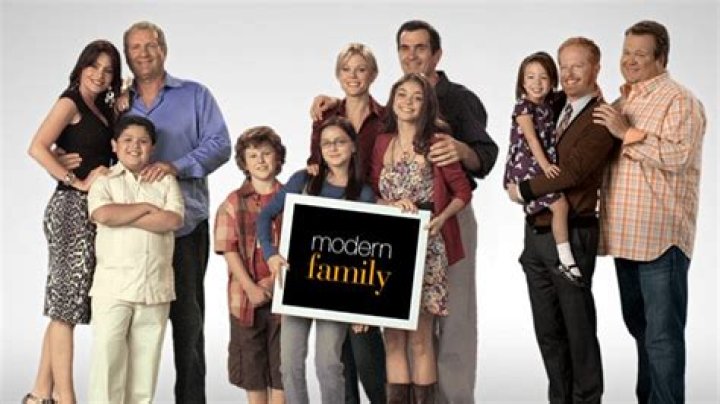 The Entire Modern Family Cast Net Worth TheRichest