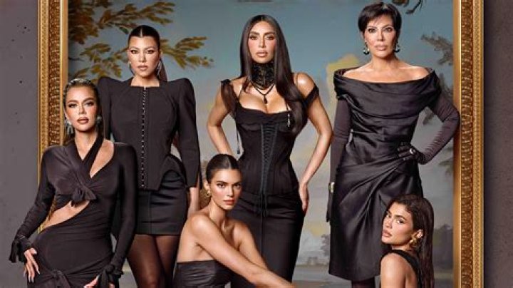 The Kardashians Dressed Up as Victoria's Secret Angels For Halloween