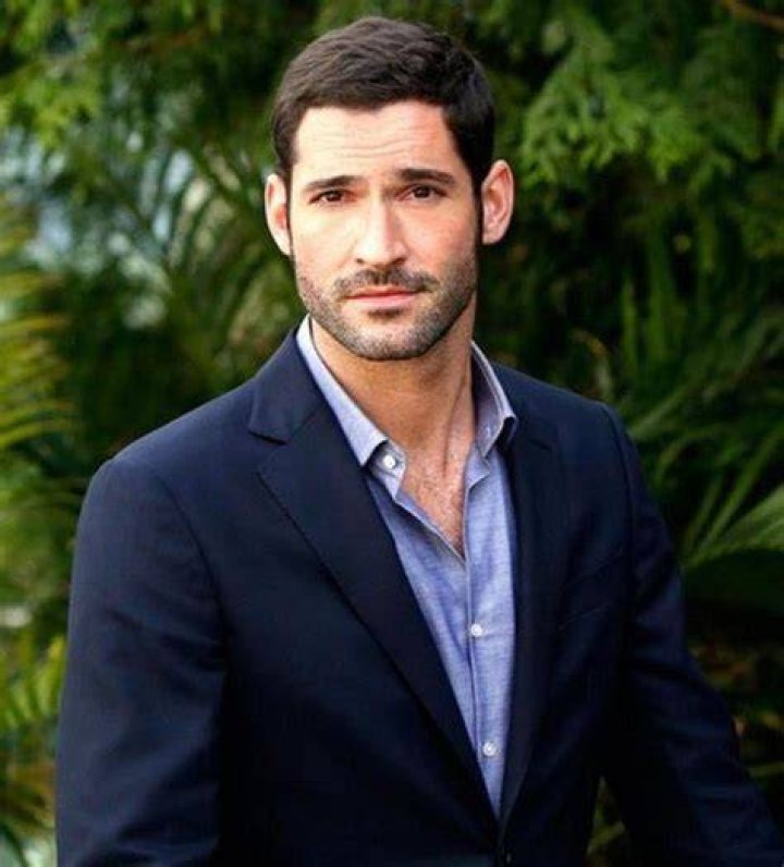 Tom Ellis Biography (Age, Height, weight, Girlfriend & More) mrDustBin