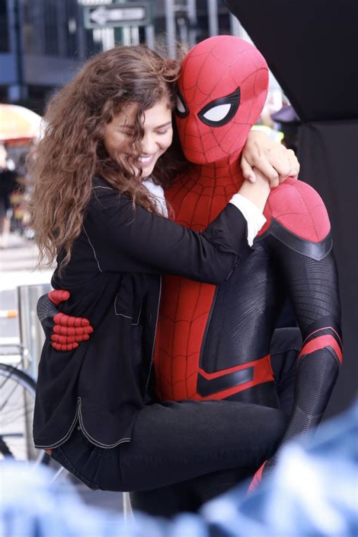 Tom Holland And Zendaya Wallpapers Wallpaper Cave