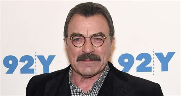 Tom Selleck Net Worth(Age, Height, Weight, Relationships) GETWORTH