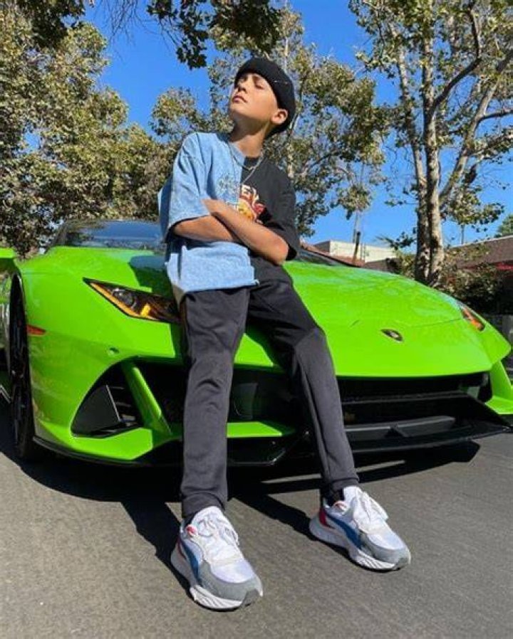 Trey Makai Age, Net Worth, Girlfriend, Siblings, Family, Height and Biography TheWikiFeed