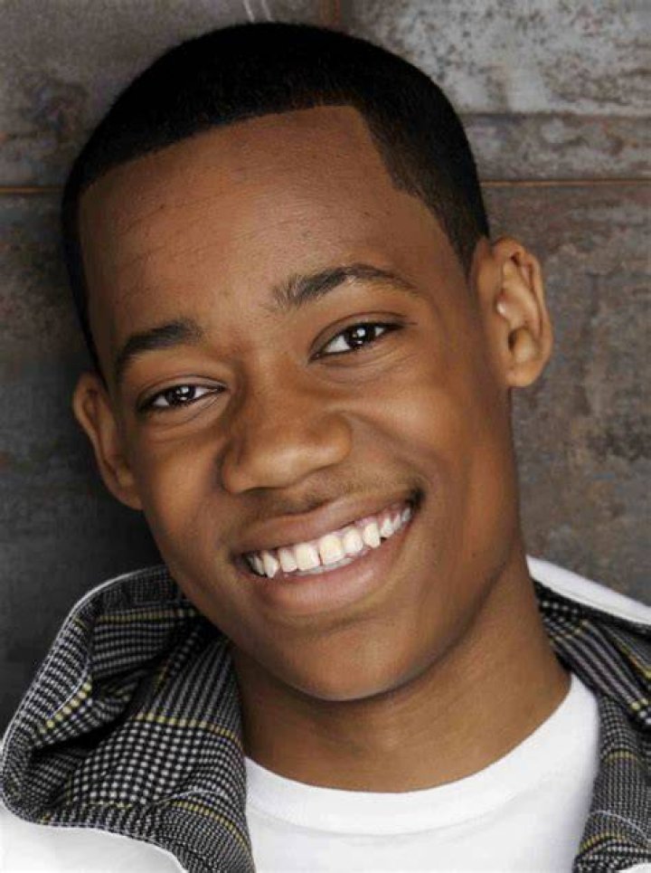 Tyler James Williams Brother On Instant Mom