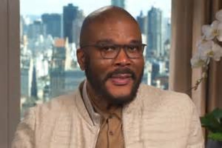 Tyler Perry jumps in to help a single mother&rsquo;s family after she was