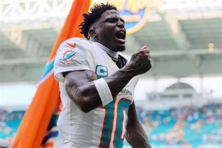 Tyreek Hill’s Net Worth, Height, Age, & Personal Info Wiki The New York Banner