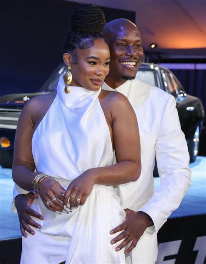 Tyrese Gibson Gives Girlfriend Zelie Timothy Flowers as He Admits He's a 'Sucker for Love'