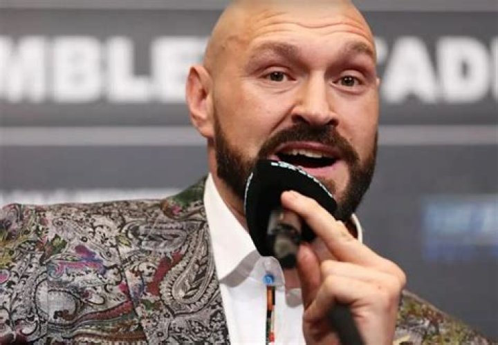 Tyson Fury Biography 2023 The Gypsy King's Incredible Story
