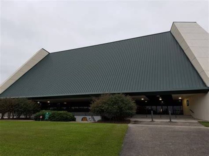 University Center (Southeastern Louisiana) Basketball Tripper