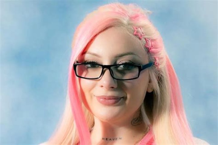UTA Signs 21YearOld Twitch BrookeAB Tubefilter
