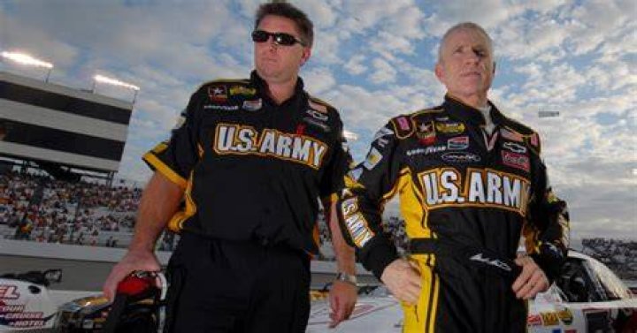 Veteran NASCAR crew chief Ryan Pemberton, dead at 54 Yardbarker