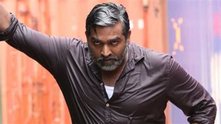 Vijay Sethupathi enraged at Merry Christmas press meet by question