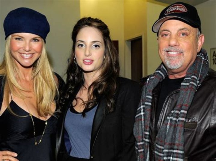 Watch Billy Joel Serenade Christie Brinkley with &ldquo;Uptown Girl&rdquo; Over 30